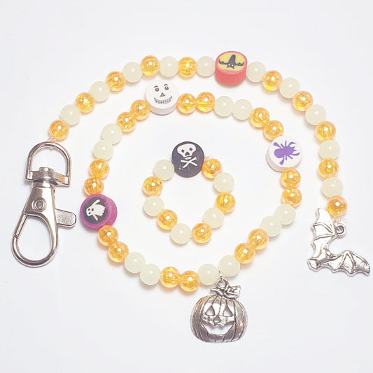 Children's Halloween Themed Jewellery Making Workshop image 0